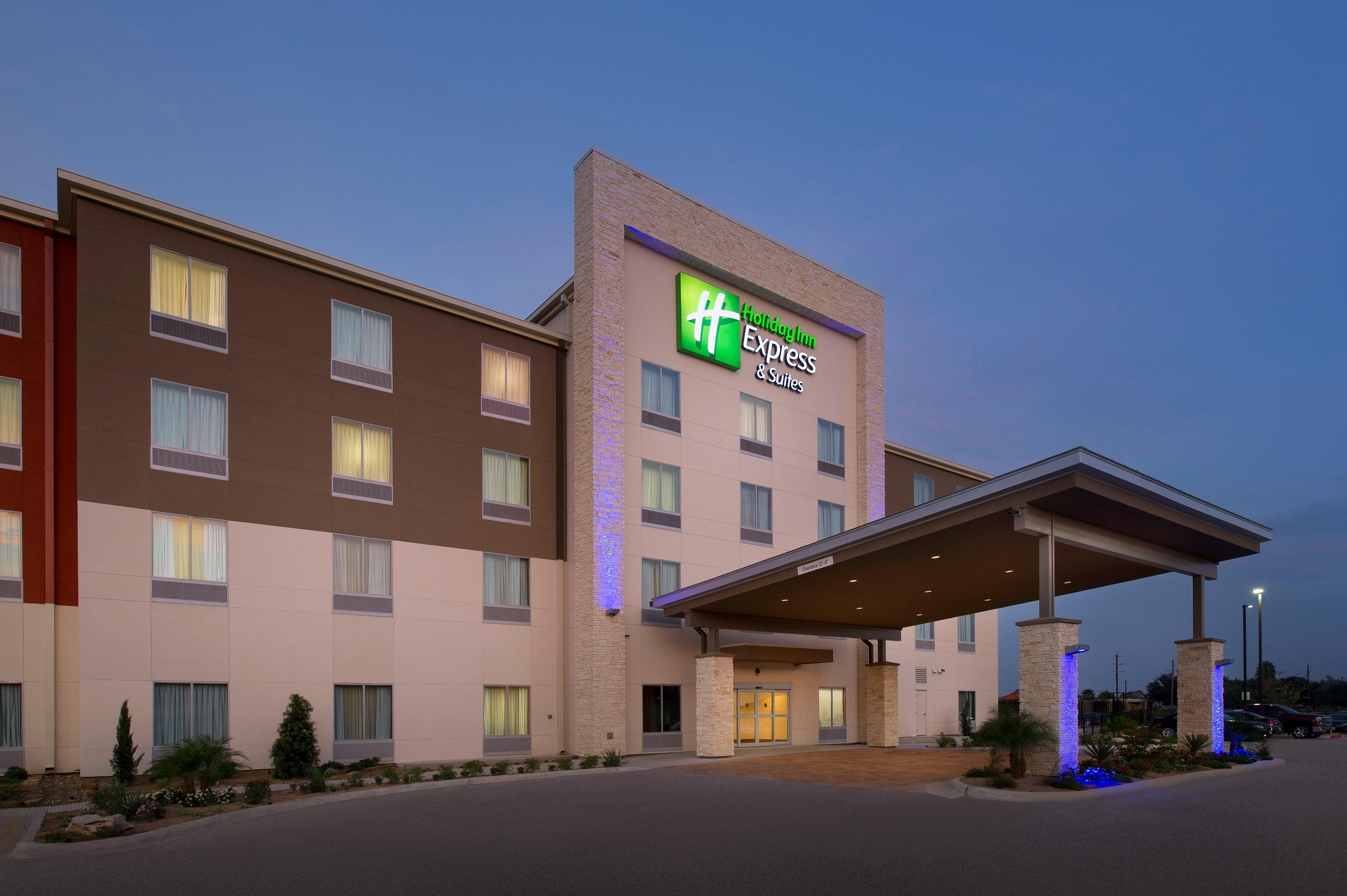 Holiday Inn Express & Suites Bay City, An Ihg Hotel Exterior foto